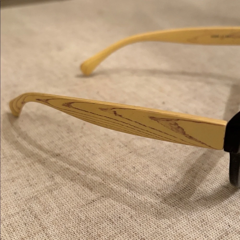 N/A reading glasses